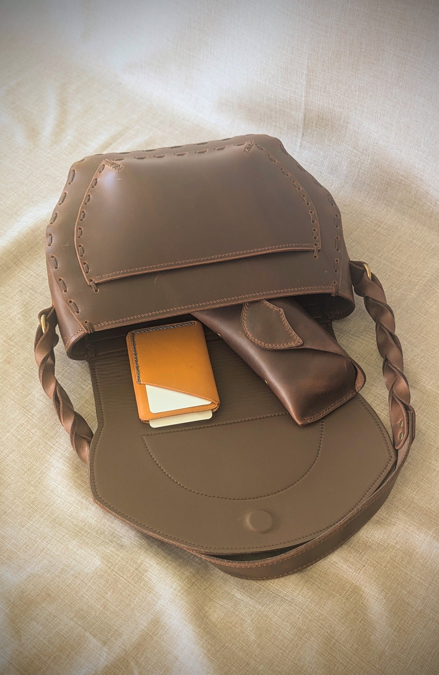 Yellow Cardholder